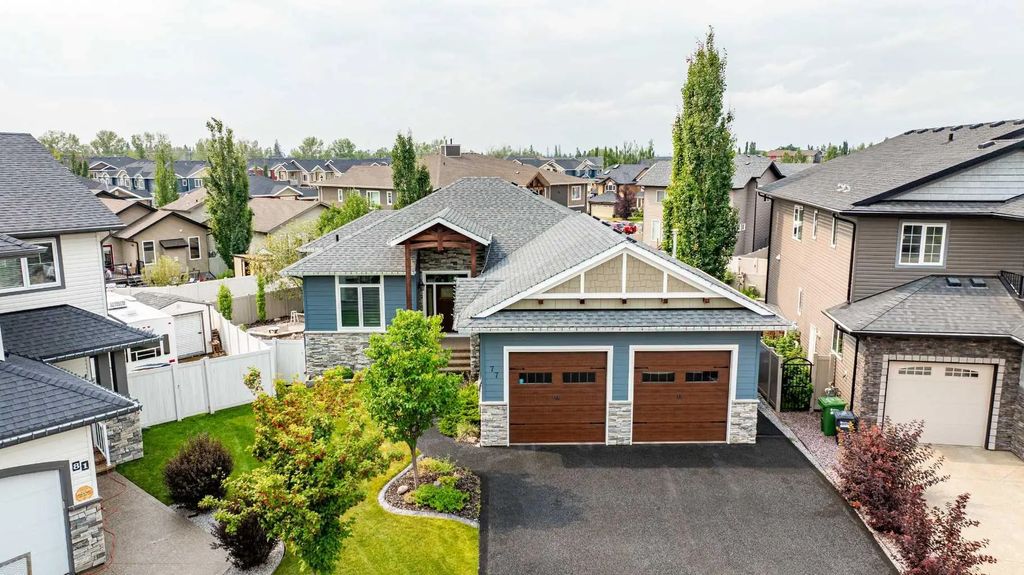 77 Grove Close , Red Deer