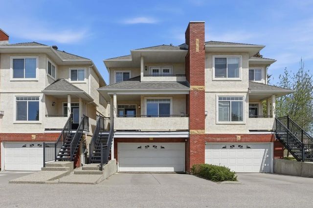 101 Sierra Morena Landing Sw, Calgary