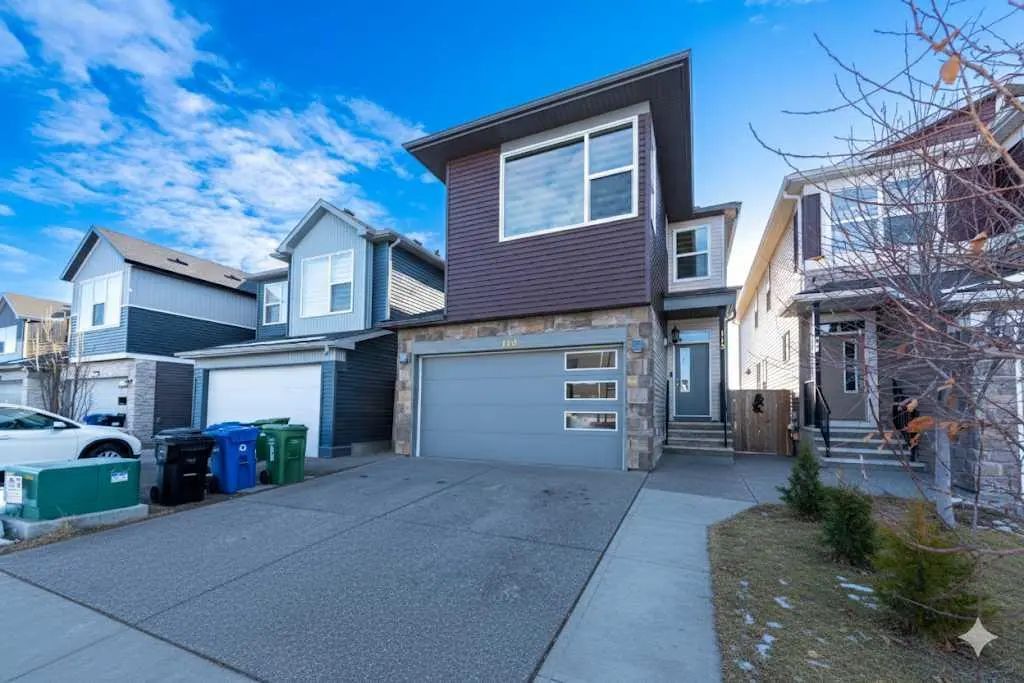 115 Savanna Parade Northeast, Calgary – Residential Detached Listing Photo 2