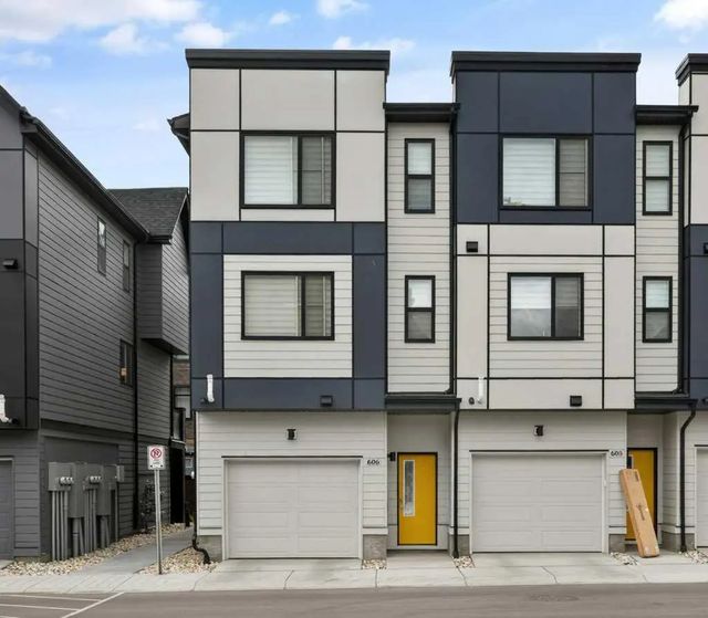 606 550 Seton Circle Se, Calgary