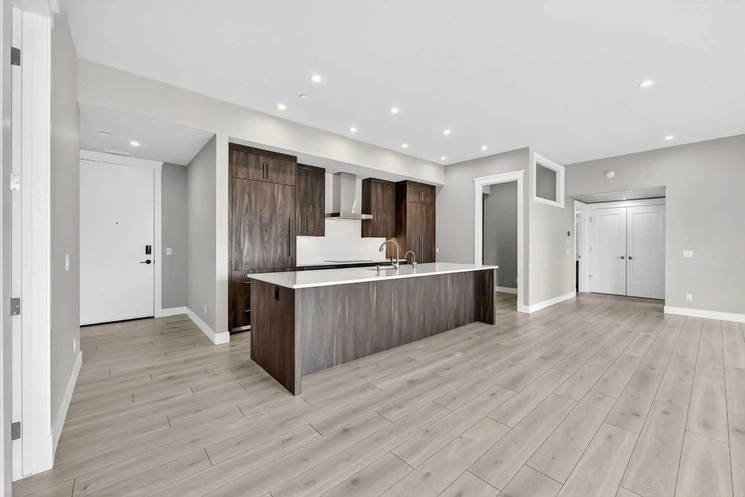 302 275 Lebel Crescent Northwest, Calgary – Residential Apartment Listing Photo 10