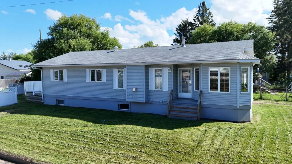 5025 45th Street  , High Prairie