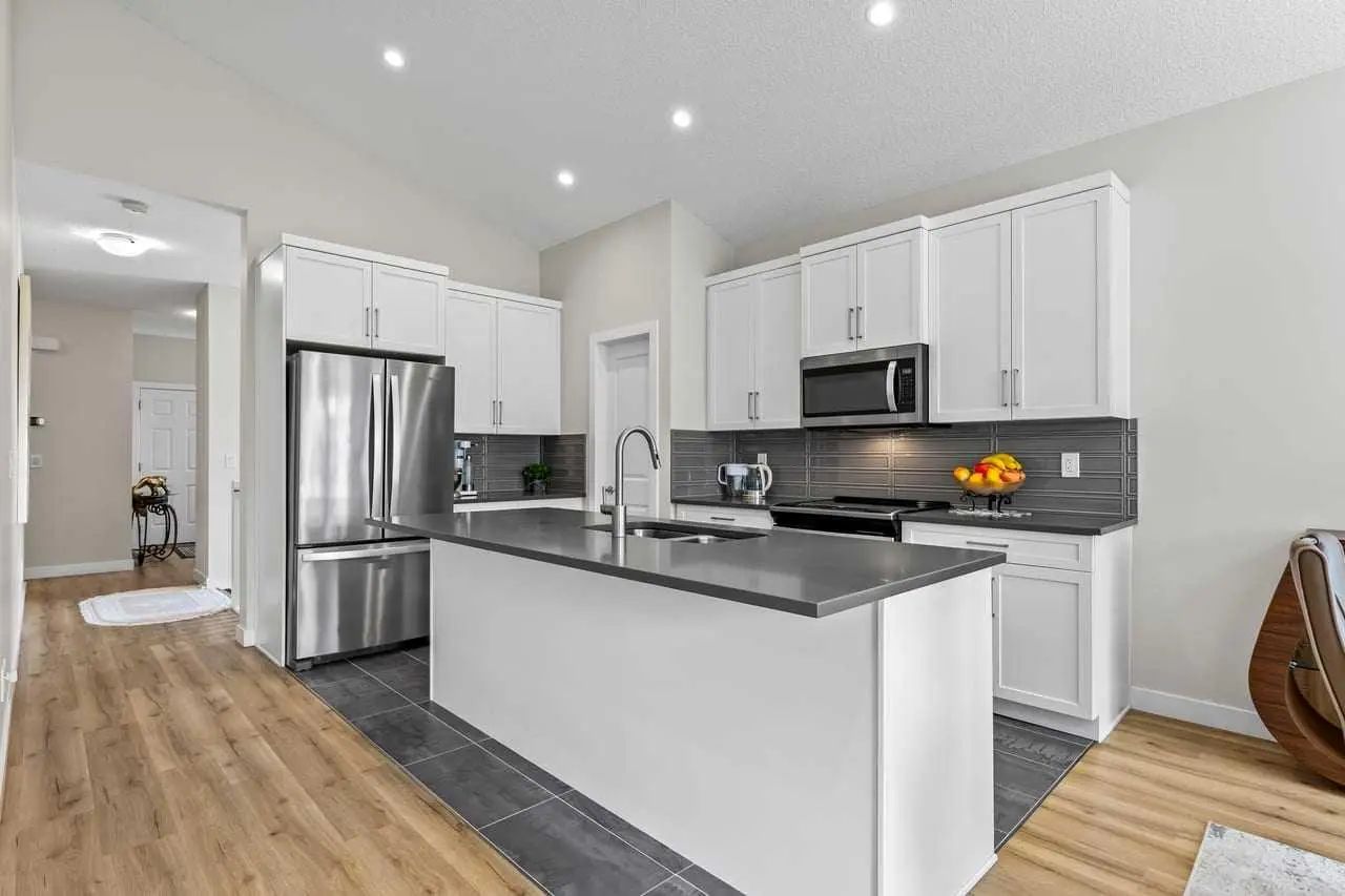 119 Walgrove Green Southeast, Calgary – Residential Detached Listing Photo 6