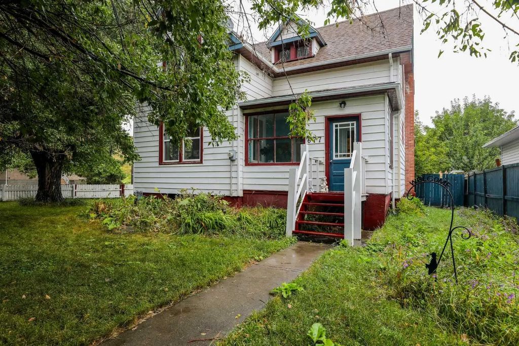 677 Frederick Street  , Pincher Creek