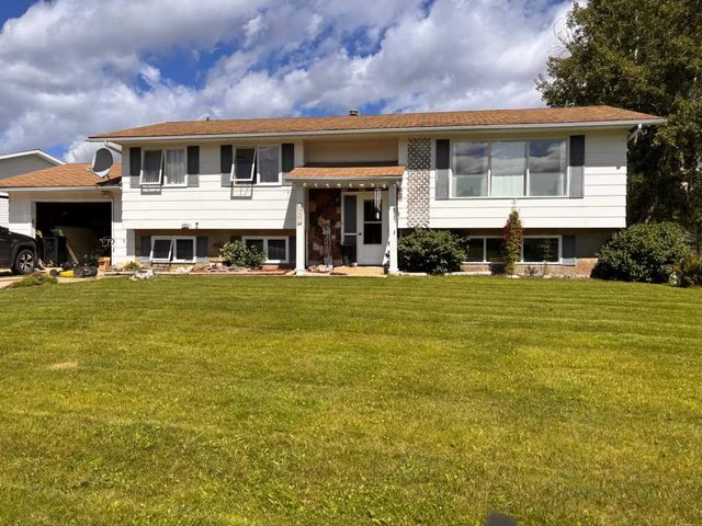 804 7 Street , Fox Creek