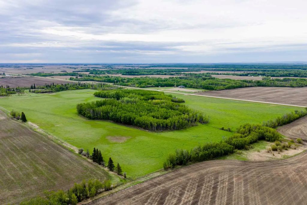  Se-15-80-8-w6  , Rural Saddle Hills County