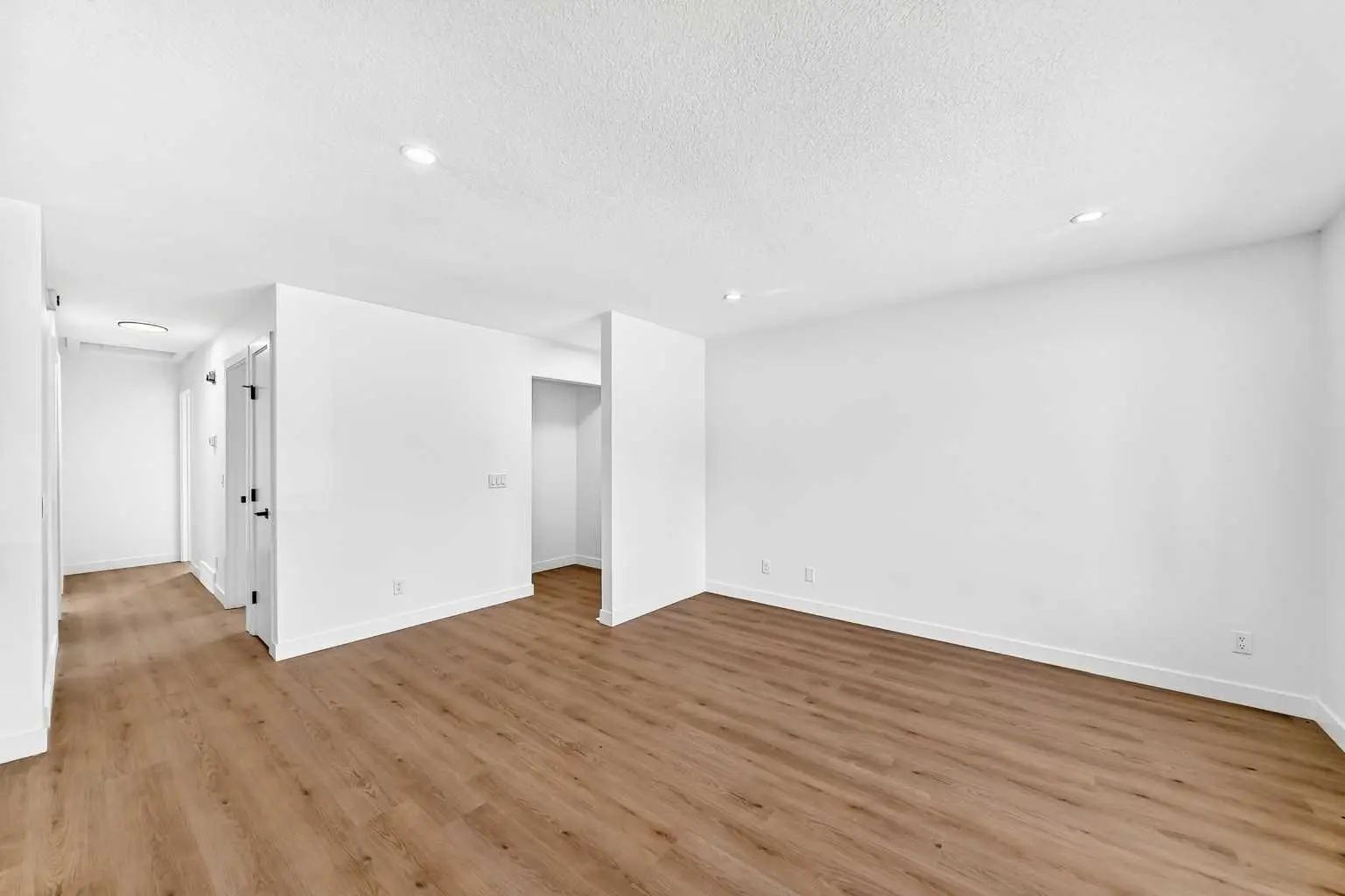 152 Maranda Close Northeast, Calgary – Residential Detached Listing Photo 4