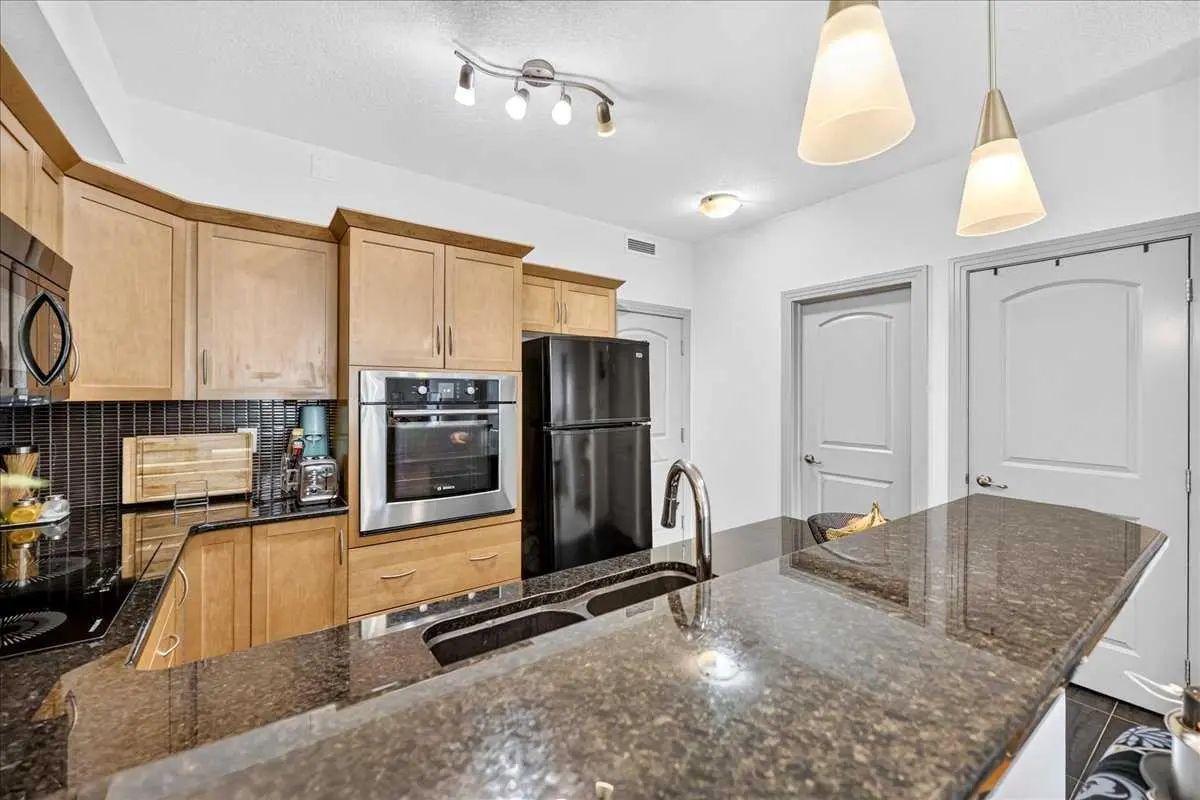 303 70 Royal Oak Plaza Northwest, Calgary – Residential Apartment Listing Photo 9