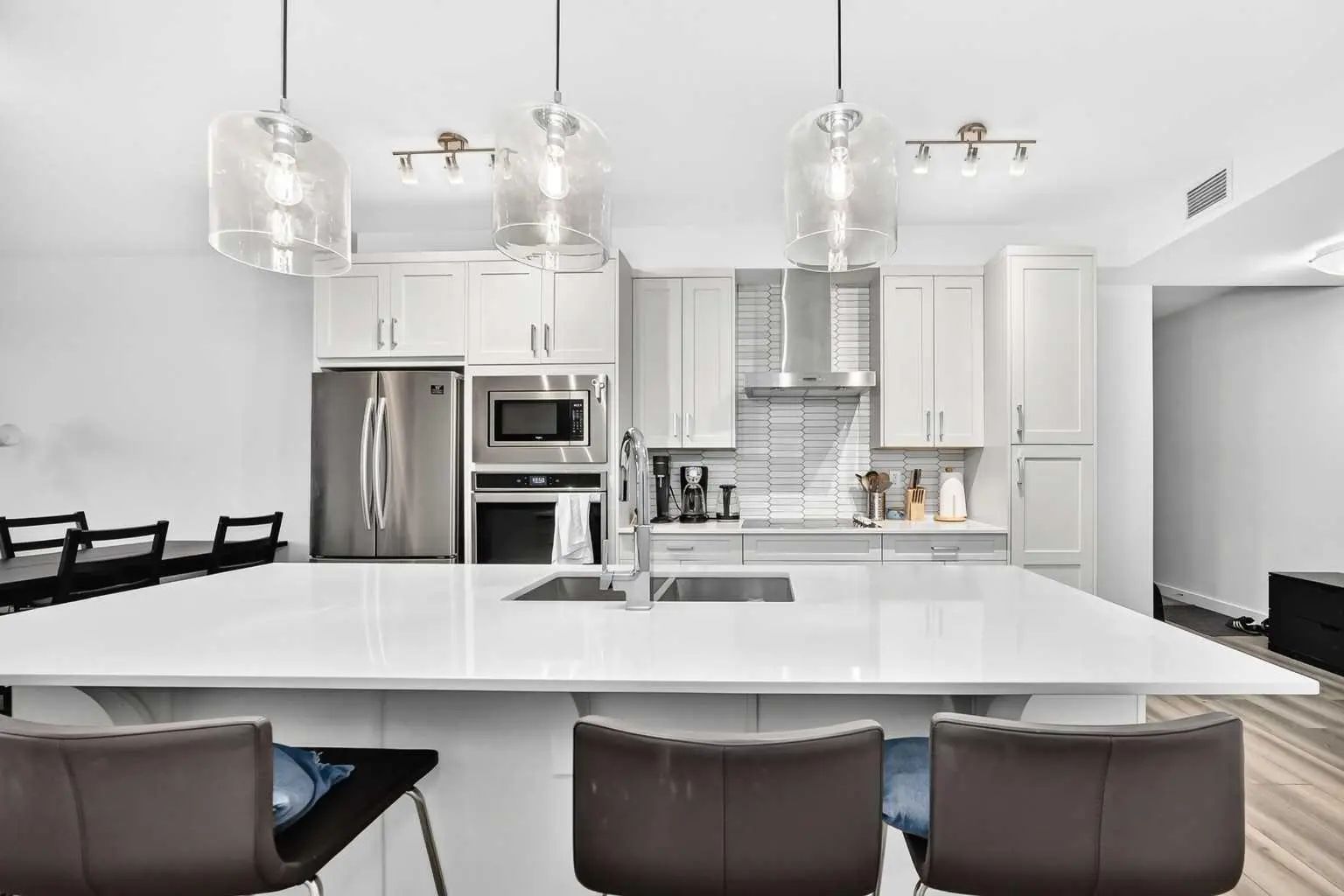 409 30 Walgrove Walk Southeast, Calgary – Residential Apartment Listing Photo 6