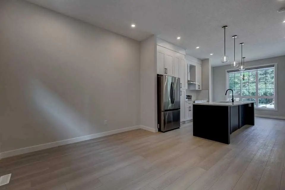 602 11 Avenue Northeast, Calgary – Residential Row/Townhouse Listing Photo 12