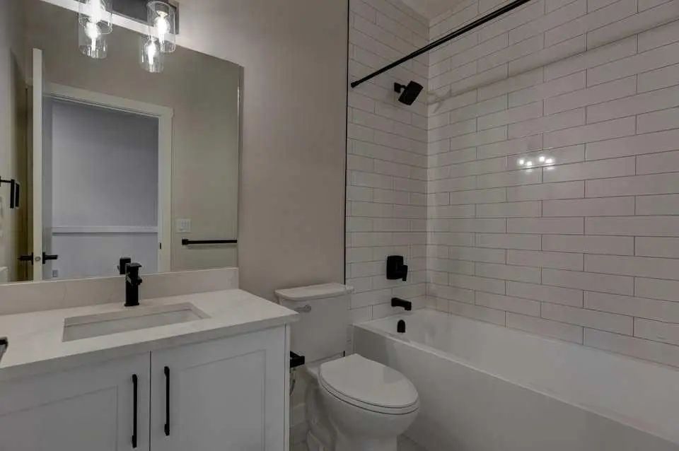 602 11 Avenue Northeast, Calgary – Residential Row/Townhouse Listing Photo 16