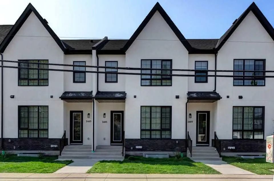602 11 Avenue Northeast, Calgary – Residential Row/Townhouse Listing Photo 2