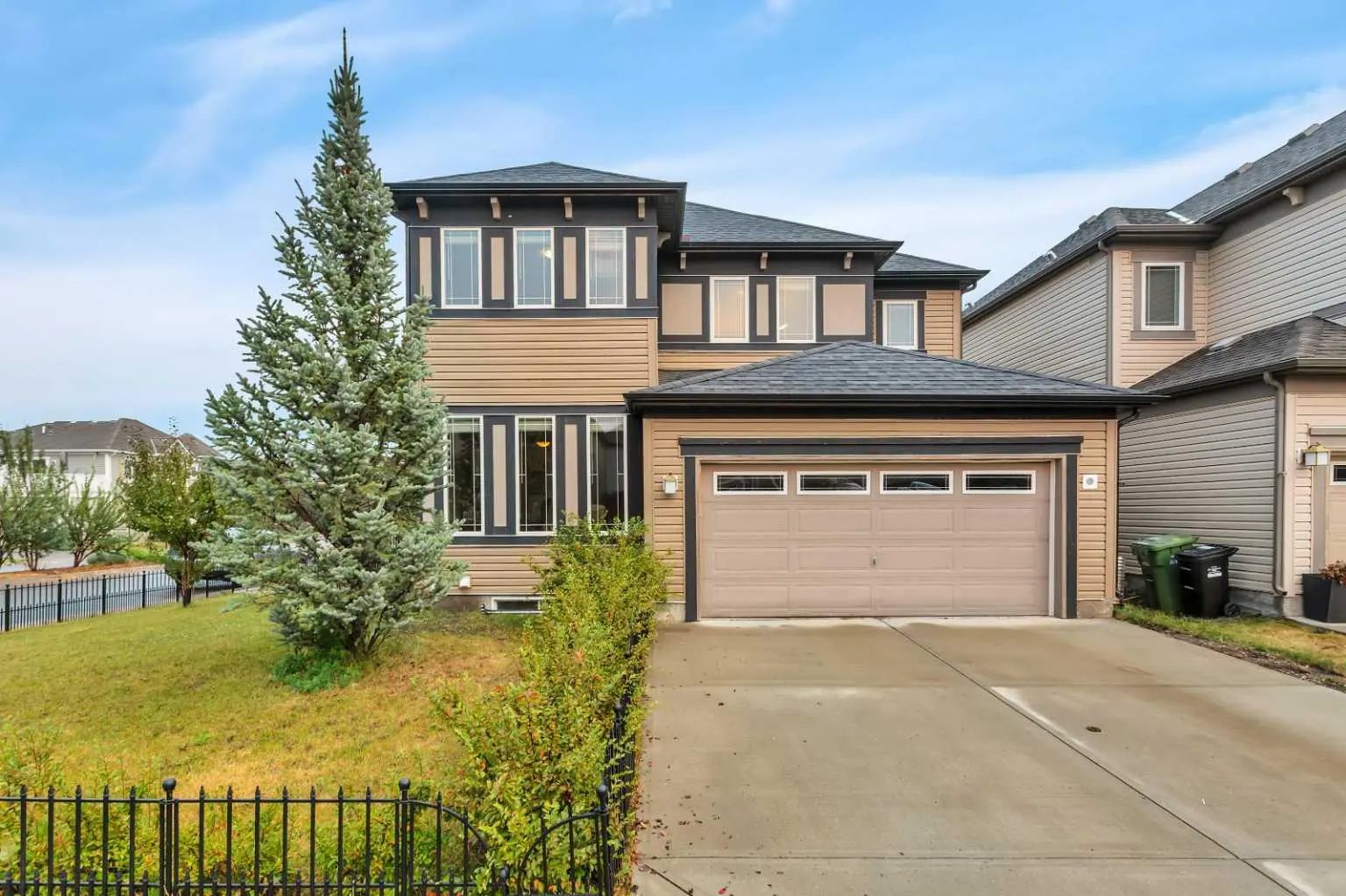 200 Windgate Close Southwest, Airdrie – Residential Detached Listing Photo 3
