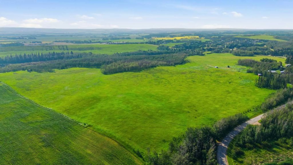 On Range Road Extension 272  , Rural Lacombe County