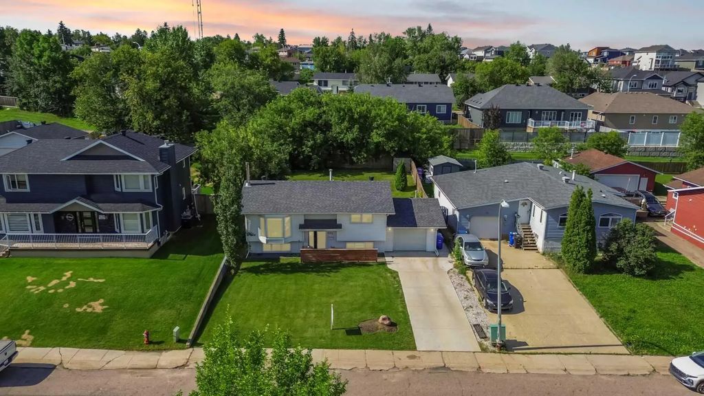 525 Beacon Hill Drive , Fort McMurray