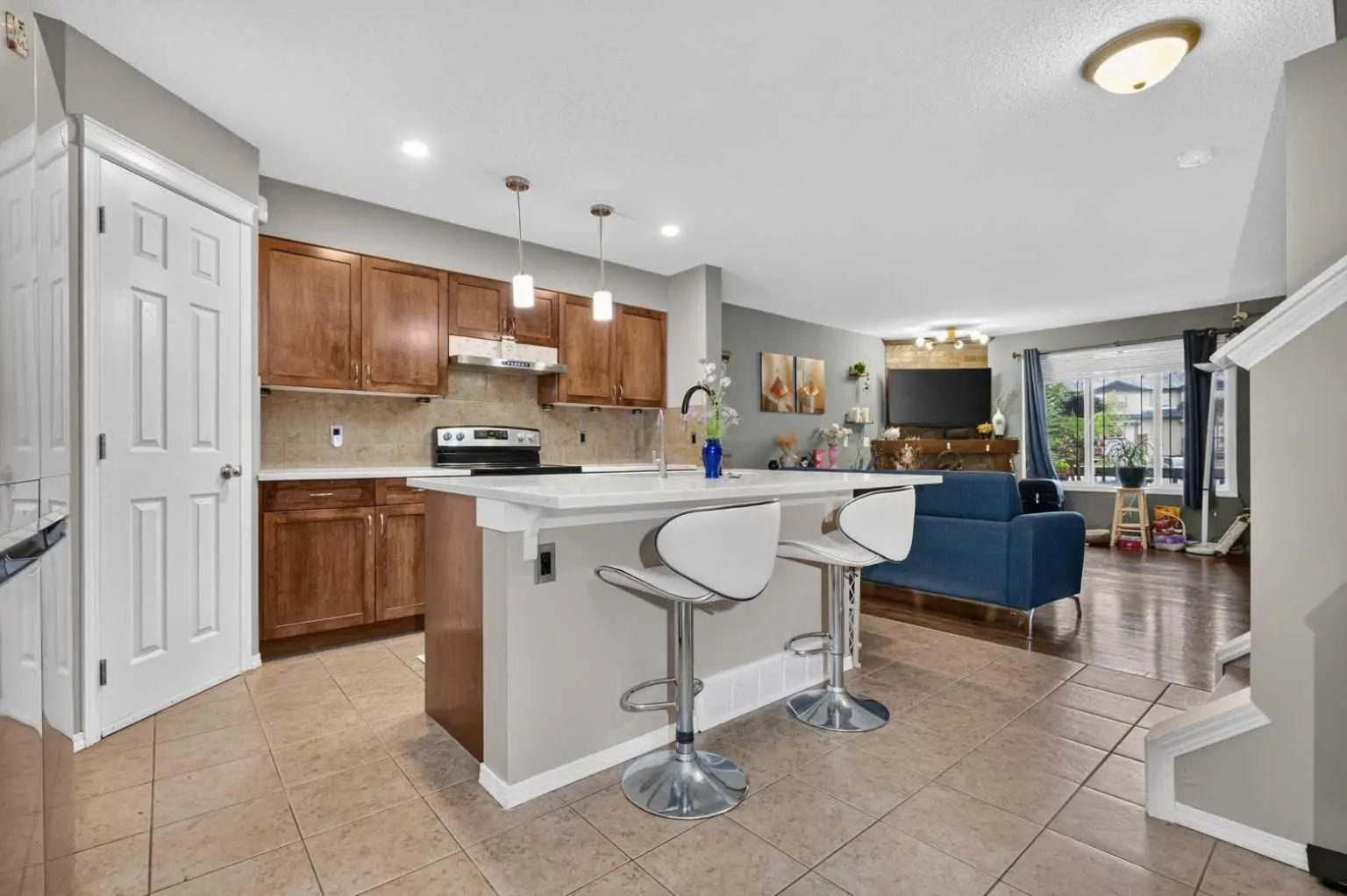 66 Panatella Park Northwest, Calgary – Residential Row/Townhouse Listing Photo 2