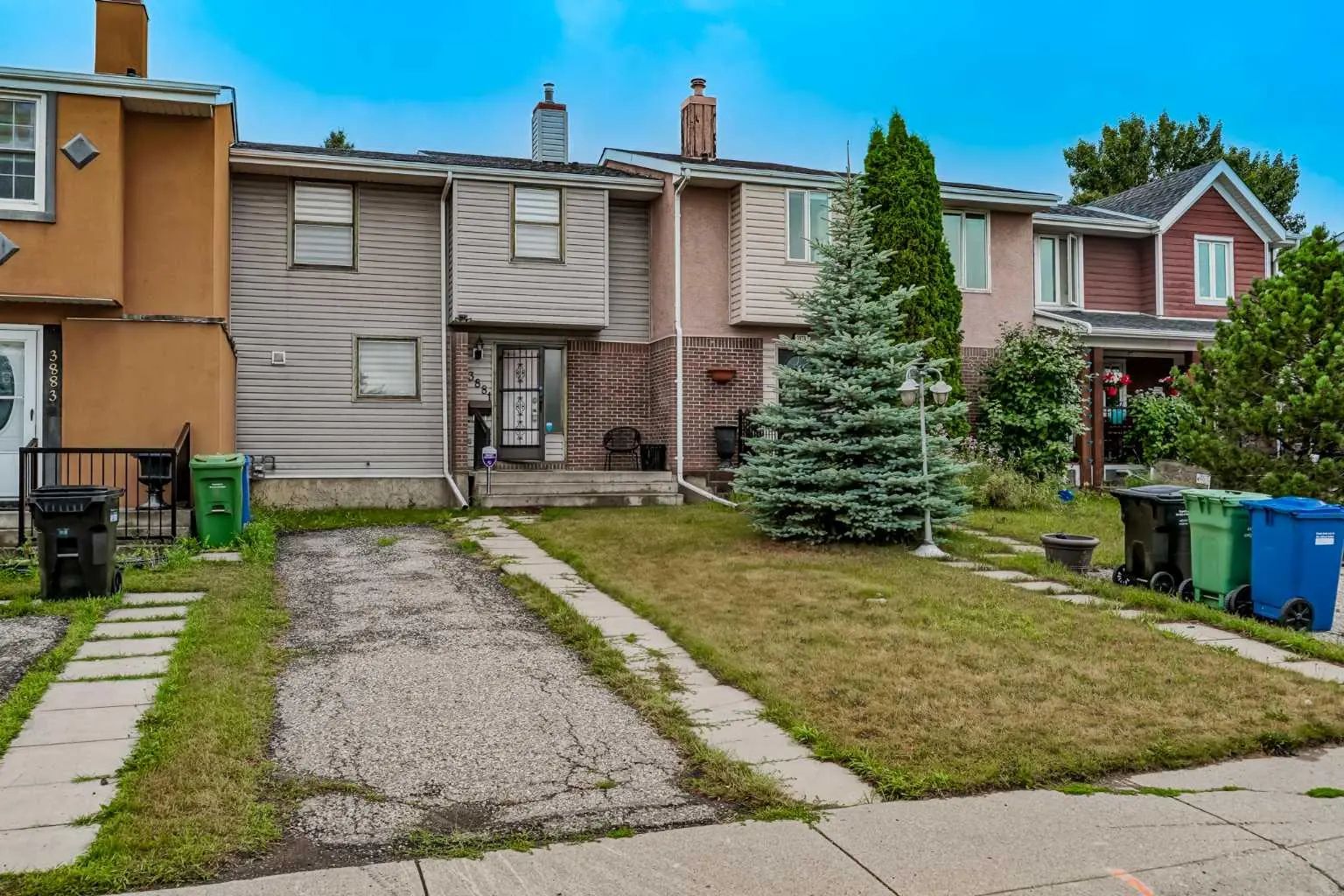 3881 Fonda Way Southeast, Calgary – Residential Row/Townhouse Listing Photo 34