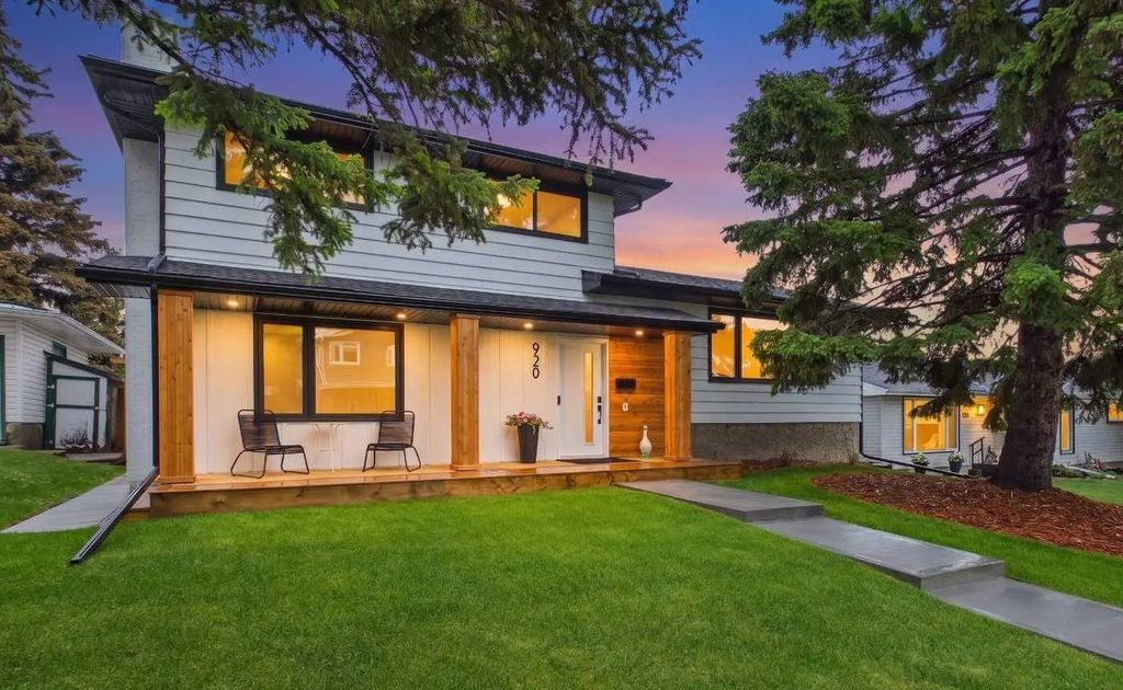 920 Cantabrian Drive Sw, Calgary