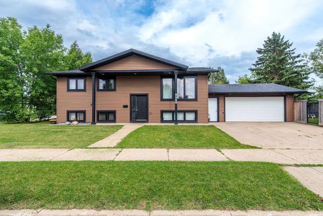 5411 28 Street , Lloydminster