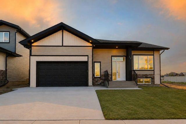 17 Tranter Street , Red Deer