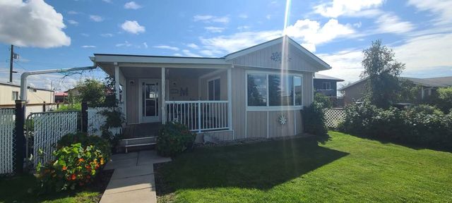 5714 52 Street , Grimshaw