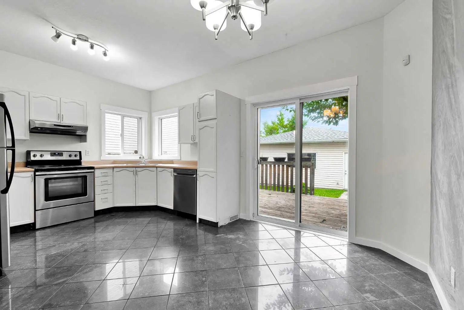 7097 Laguna Way Northeast, Calgary – Residential Detached Listing Photo 12