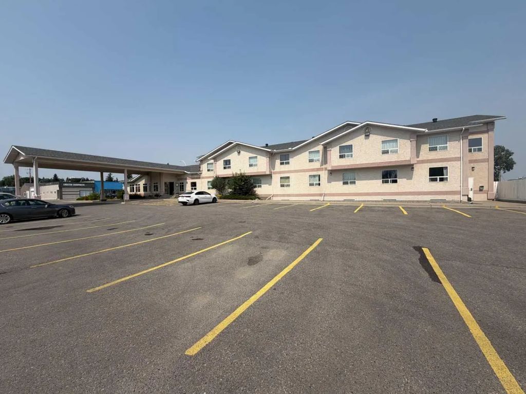 404 Main Street , Cardston