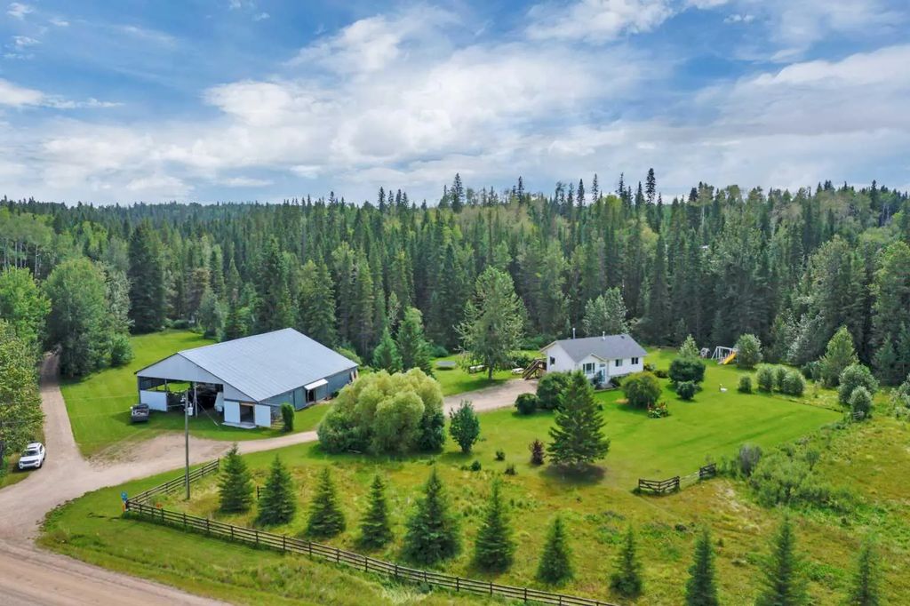 73061b 405 Township Road , Rural Clearwater County