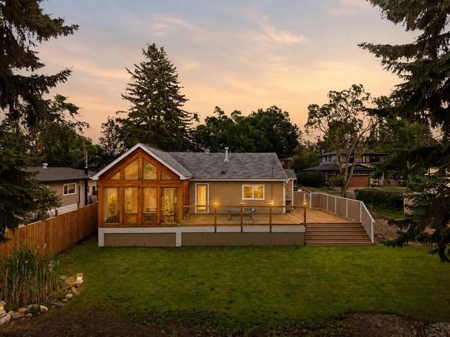 3742 44 Avenue , Red Deer