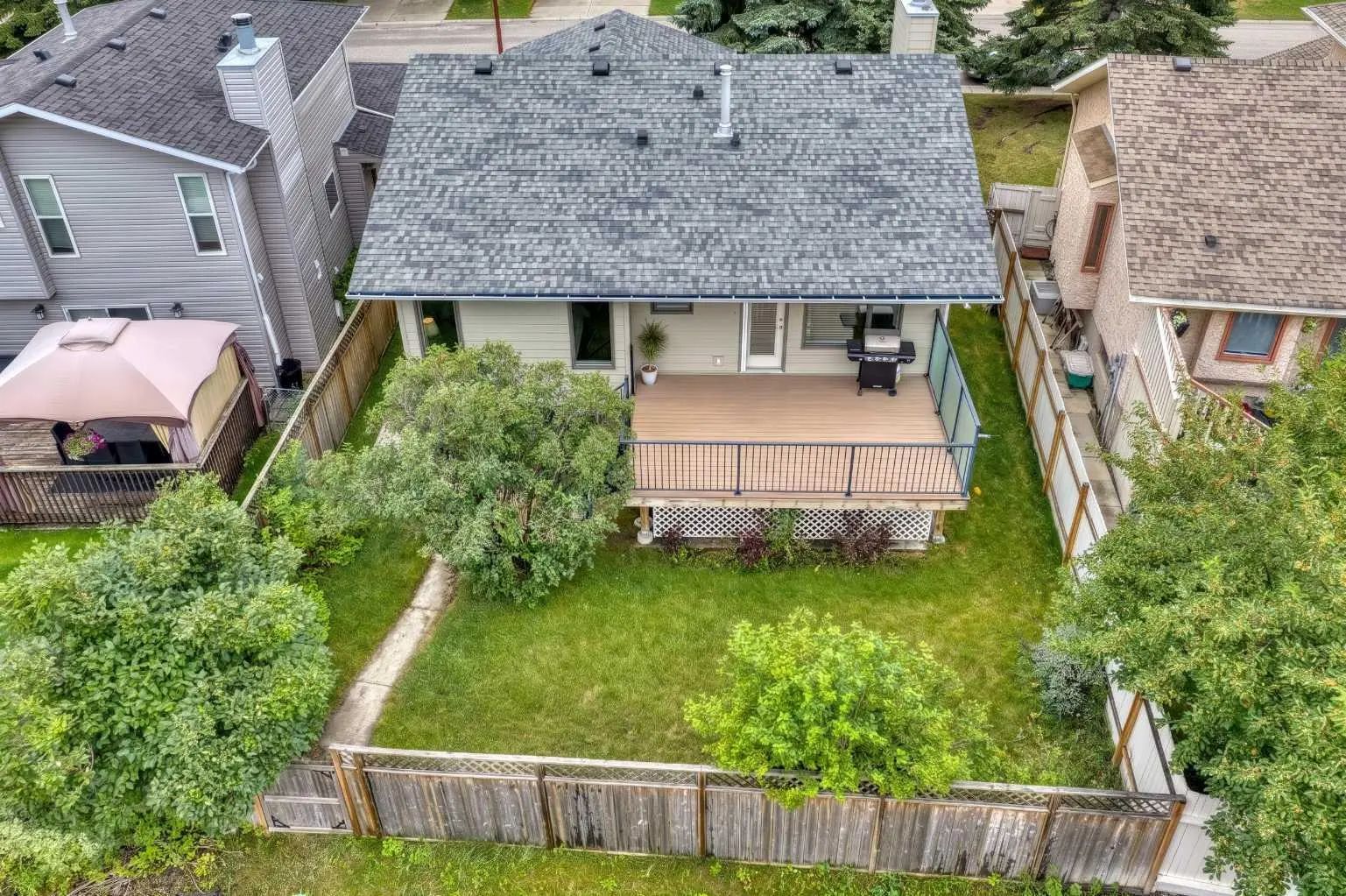 36 Shannon Circle Southwest, Calgary – Residential Detached Listing Photo 35