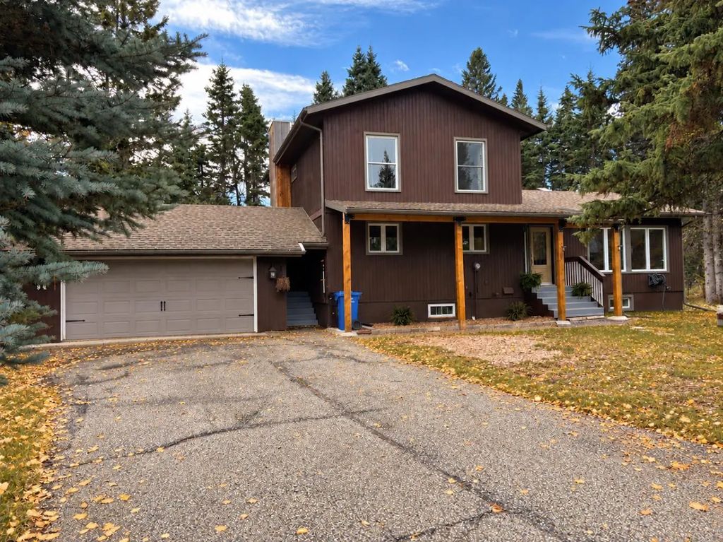94 Redwood Meadows Drive , Rural Rocky View County