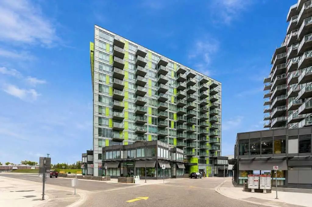 Brentwood Real Estate Listing, Calgary, Alberta T2L 2L8
