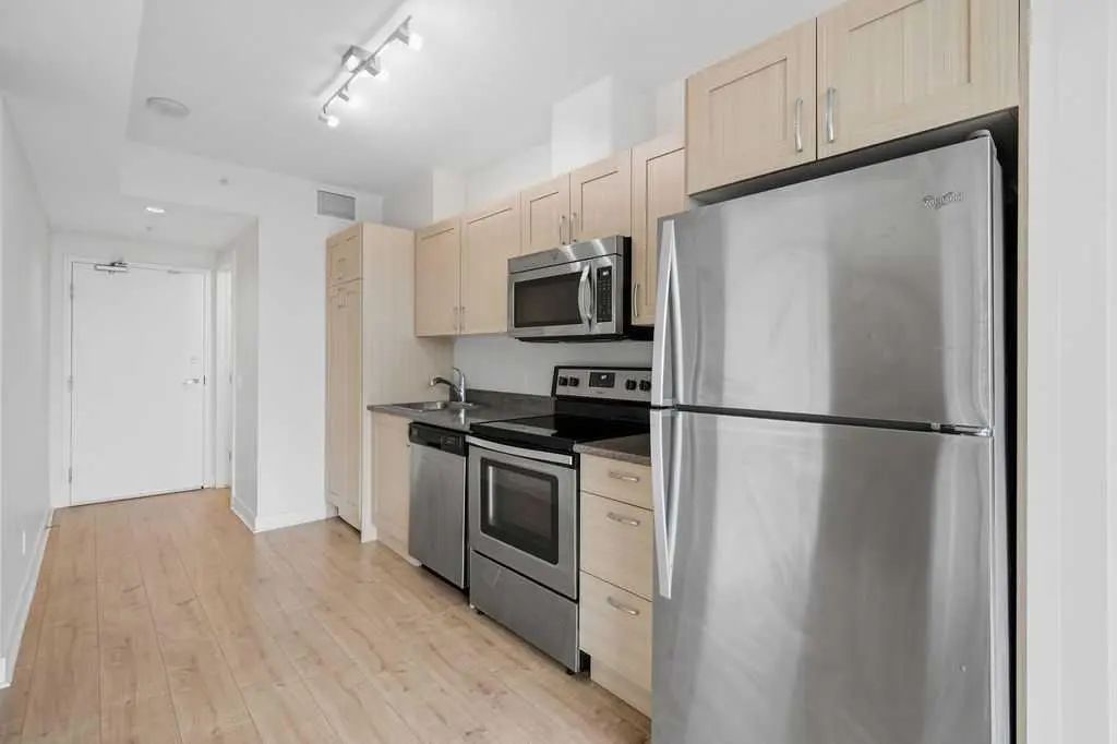 1309 30 Brentwood Common Northwest, Calgary – Residential Apartment Listing Photo 9