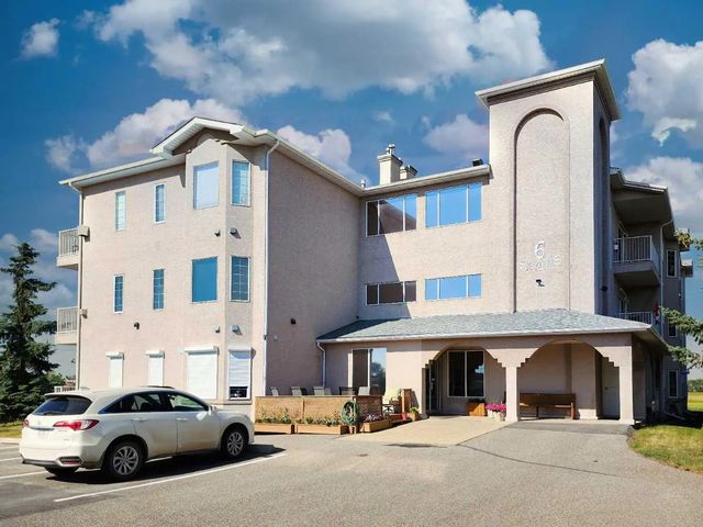 102 6 Skyline Crescent , Claresholm