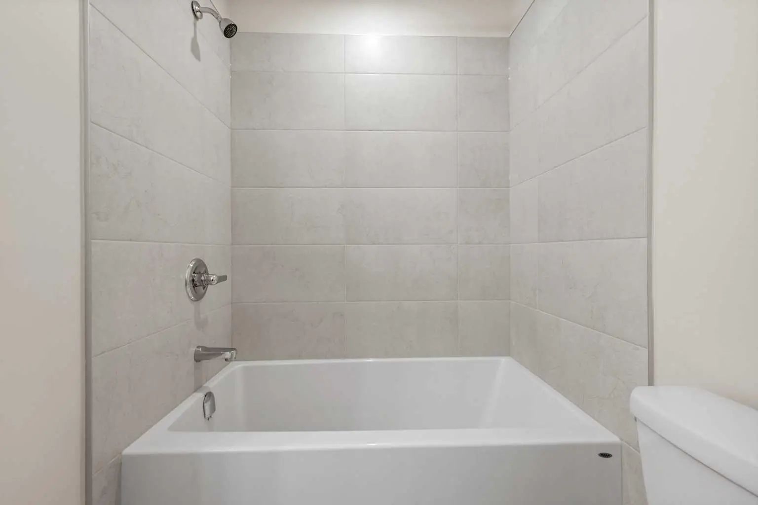 12 Waterford Glen , Chestermere – Residential Row/Townhouse Listing Photo 7