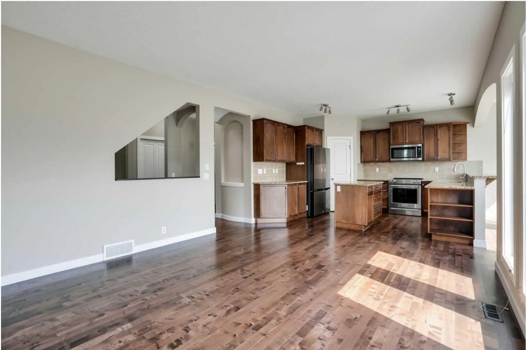 92 Everglen Close Sw, Calgary