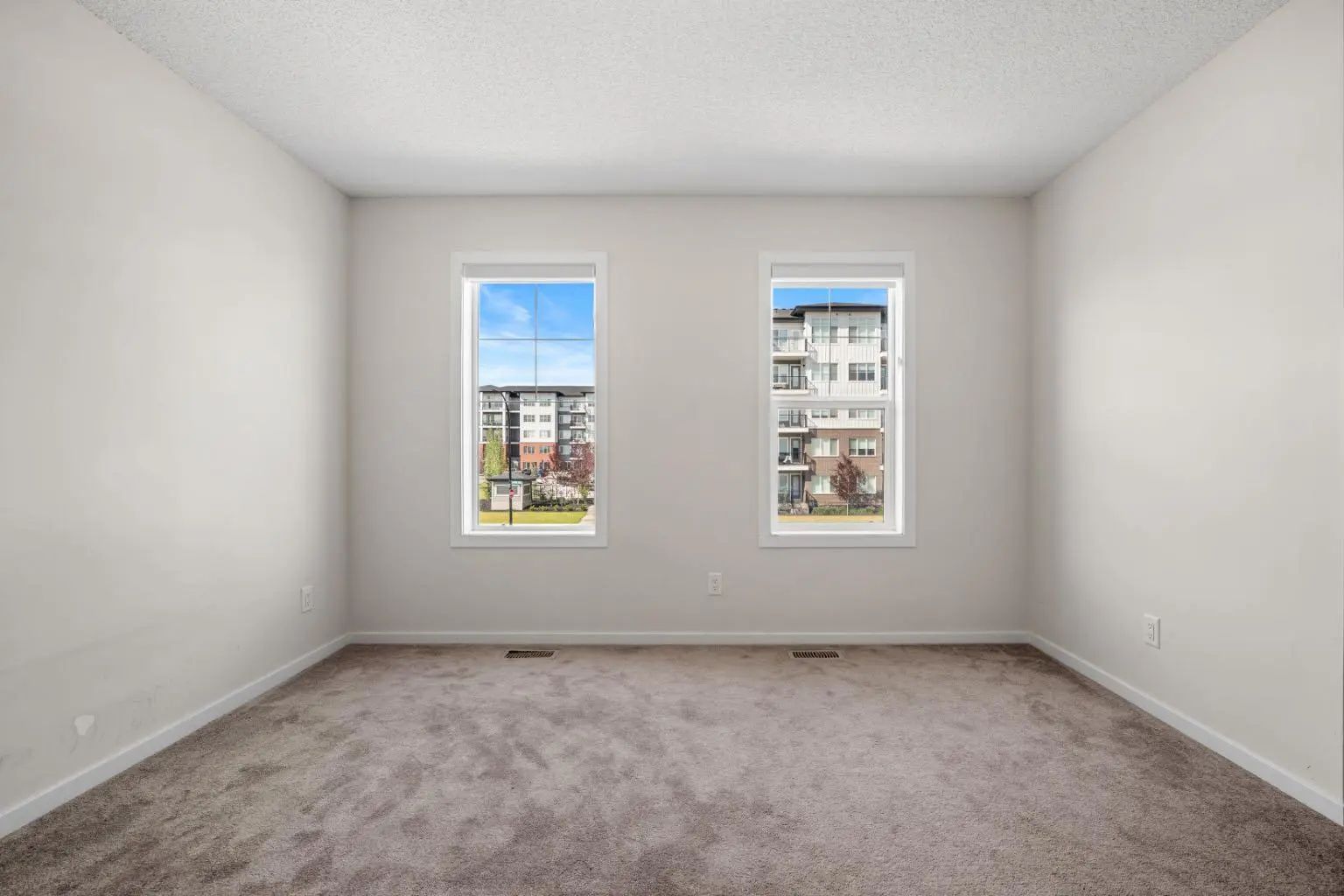 61 Cityline Gate Northeast, Calgary – Residential Semi Detached (Half Duplex) Listing Photo 20