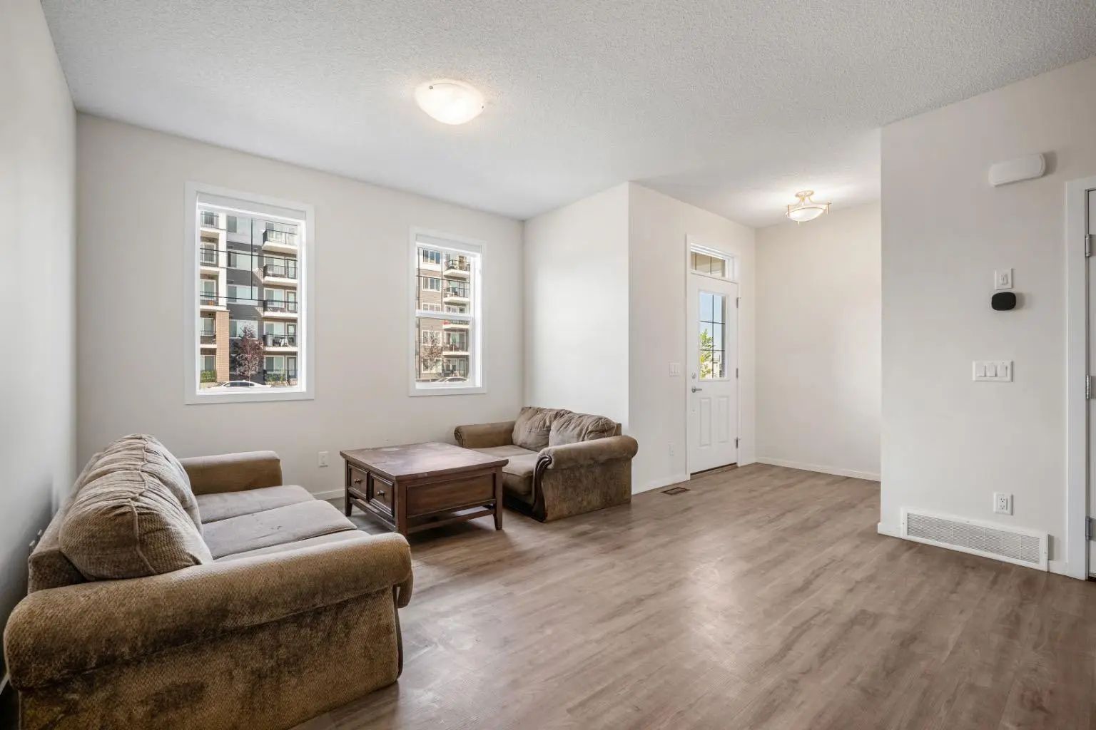 61 Cityline Gate Northeast, Calgary – Residential Semi Detached (Half Duplex) Listing Photo 4