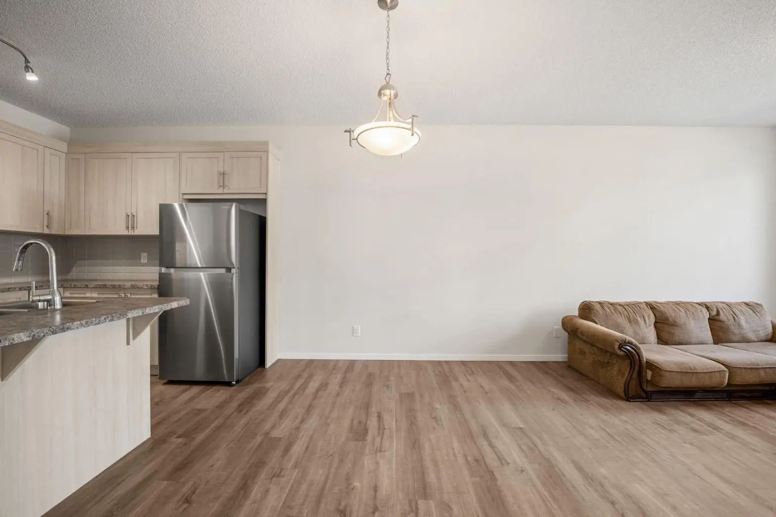 61 Cityline Gate Northeast, Calgary – Residential Semi Detached (Half Duplex) Listing Photo 5
