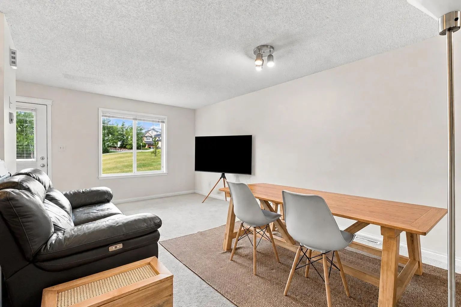 106 Panamount Drive Northwest, Calgary – Residential Row/Townhouse Listing Photo 4