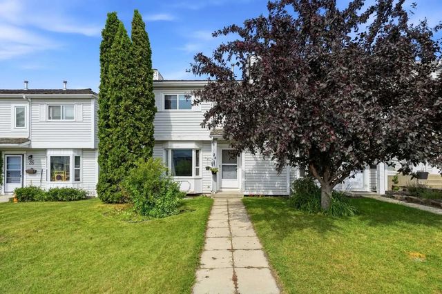 24 Ellenwood Drive , Red Deer
