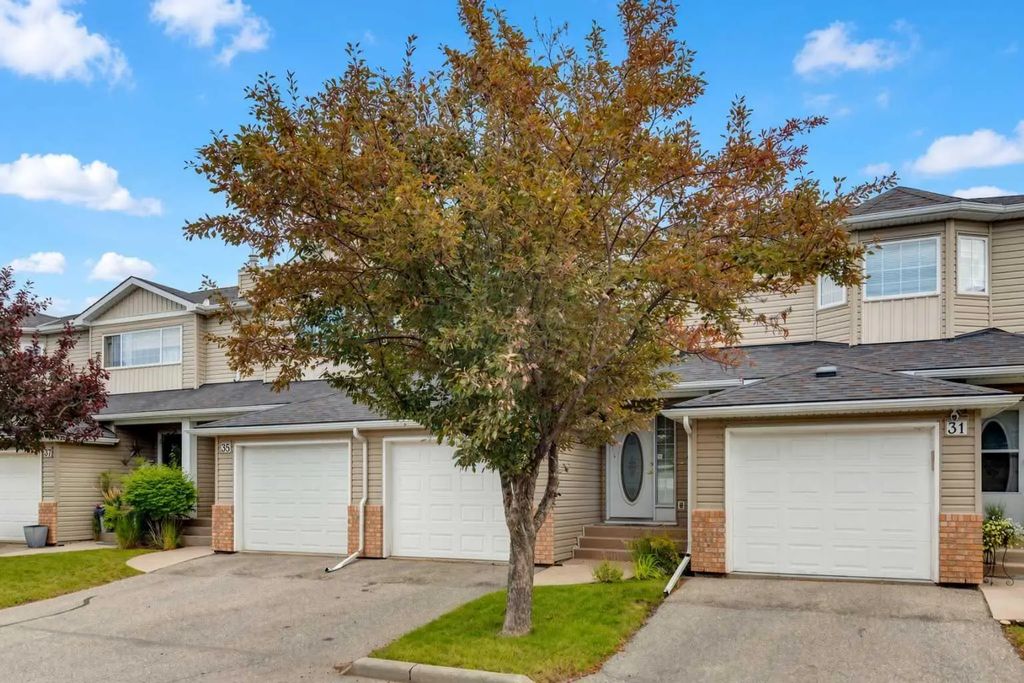 33 Chaparral Ridge Terrace Se, Calgary
