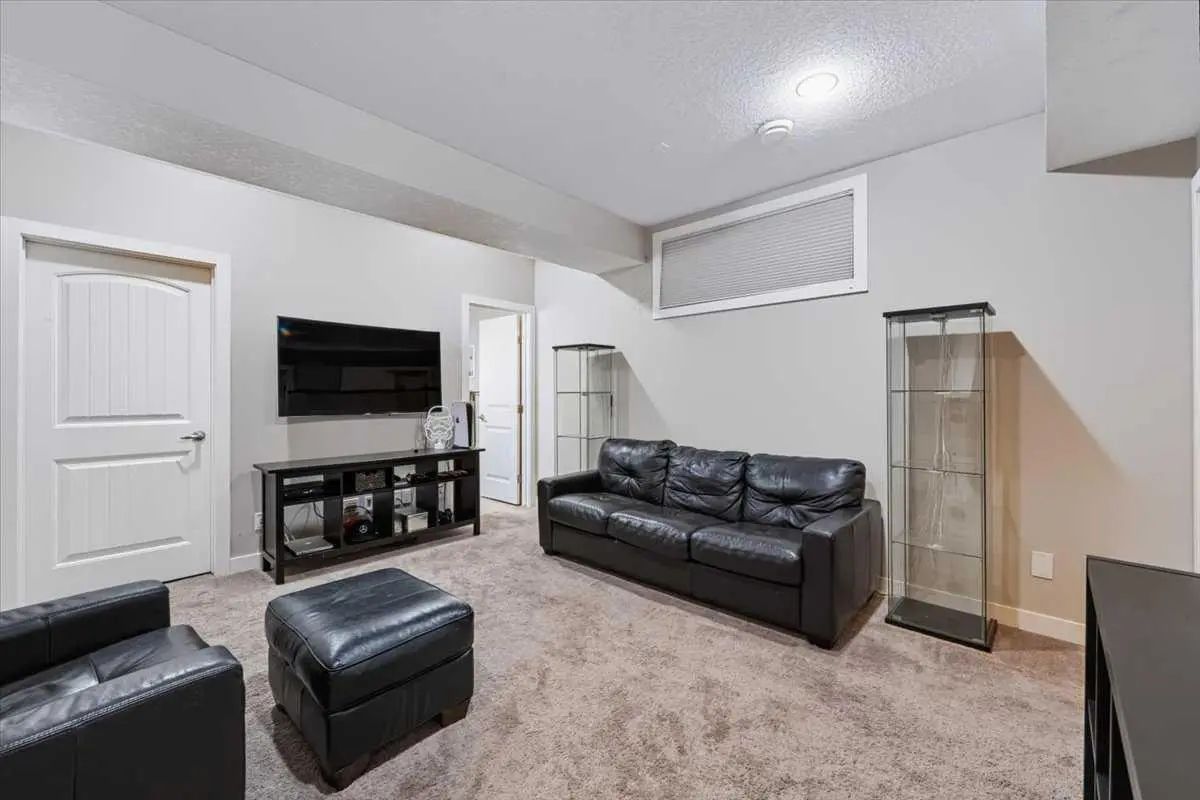 85 Legacy Common Southeast, Calgary – Residential Detached Listing Photo 26
