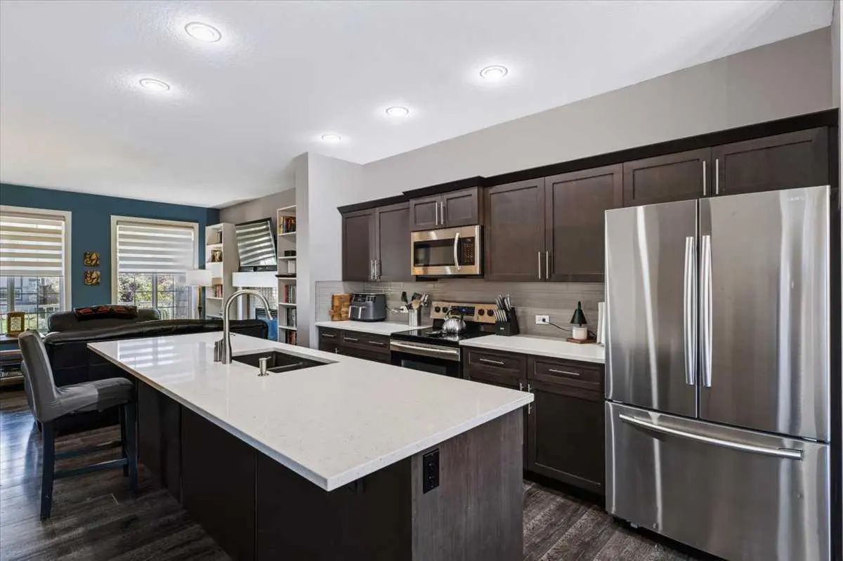 85 Legacy Common Southeast, Calgary – Residential Detached Listing Photo 8