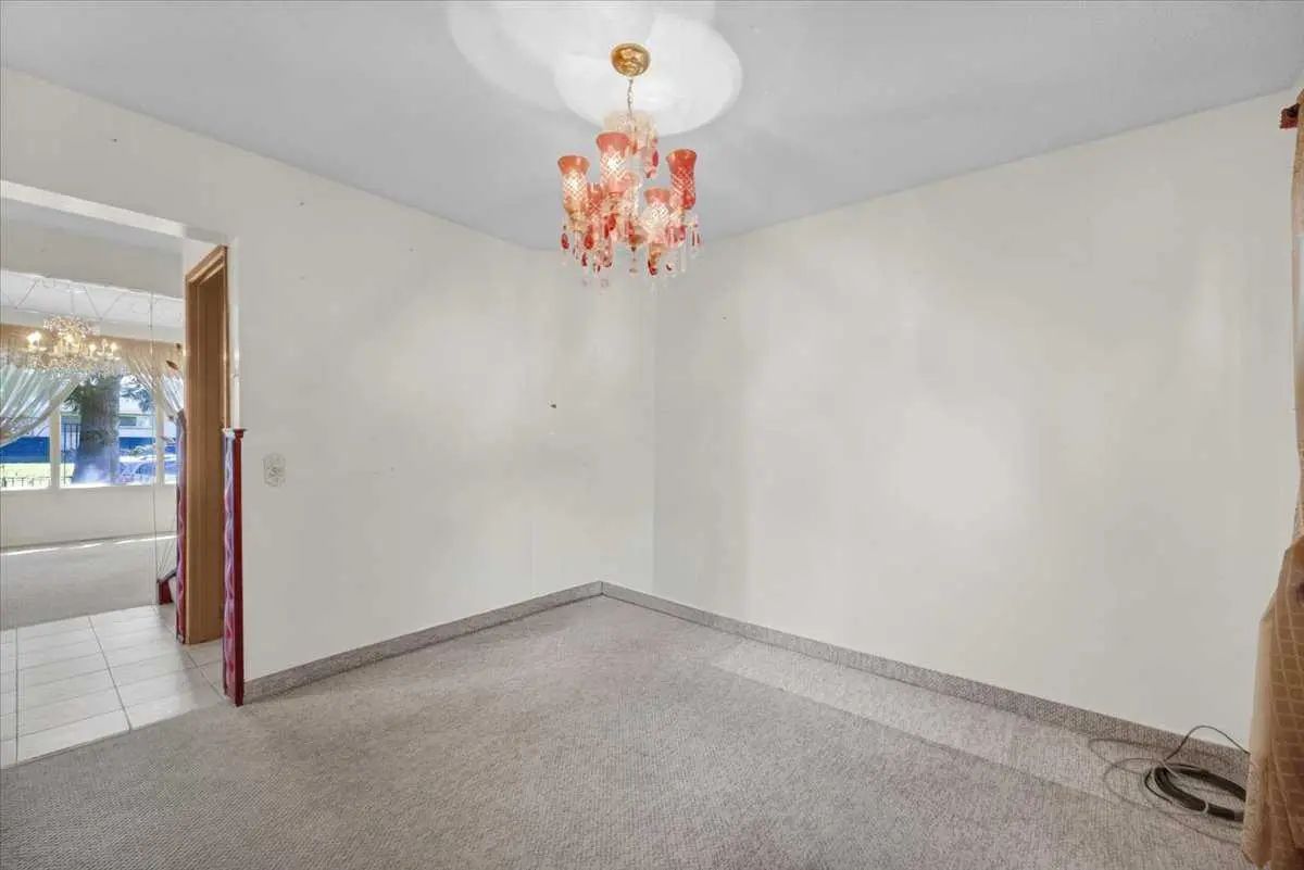 2025 40 Street Southeast, Calgary – Residential Semi Detached (Half Duplex) Listing Photo 12