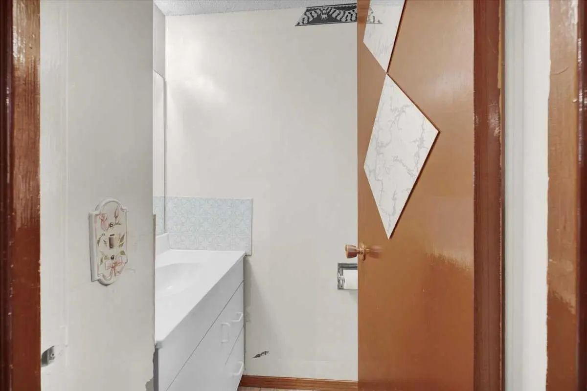 2025 40 Street Southeast, Calgary – Residential Semi Detached (Half Duplex) Listing Photo 16