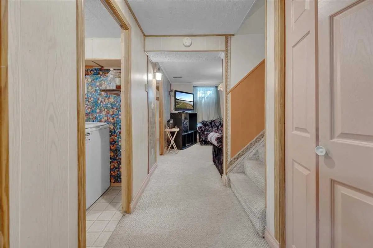 2025 40 Street Southeast, Calgary – Residential Semi Detached (Half Duplex) Listing Photo 31