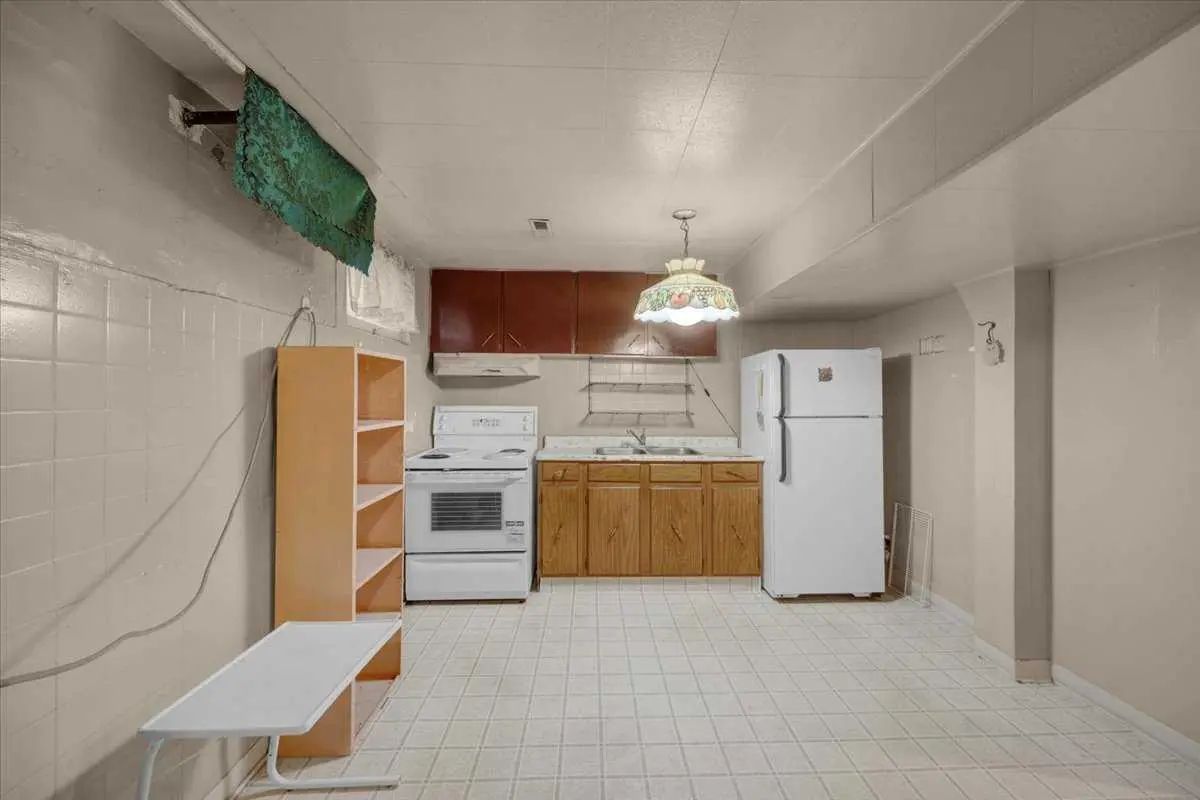 2025 40 Street Southeast, Calgary – Residential Semi Detached (Half Duplex) Listing Photo 32