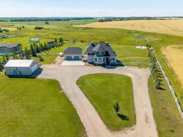 31250 Range Road 33  , Rural Mountain View County