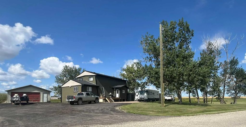 251231 Sunshine Road Road , Delacour